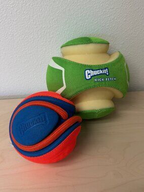 Chuckit! bundle - Max Glow Kick Fetch Fetch and Rope Fetch Dog Toy
